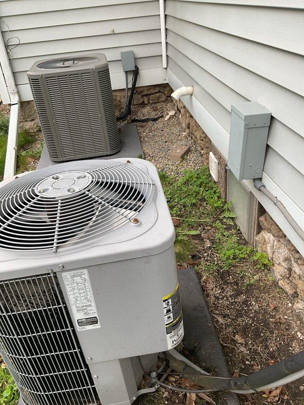 Responded to no cooling complaint on upper unit air conditioning system at duplex property. Upon arrival, diagnosed failed run capacitor preventing compressor operation. Replaced defective run capacitor with proper OEM replacement, restoring system functionality. Verified system operation and checked refrigerant pressures to confirm proper charge levels and ensure optimal cooling performance.