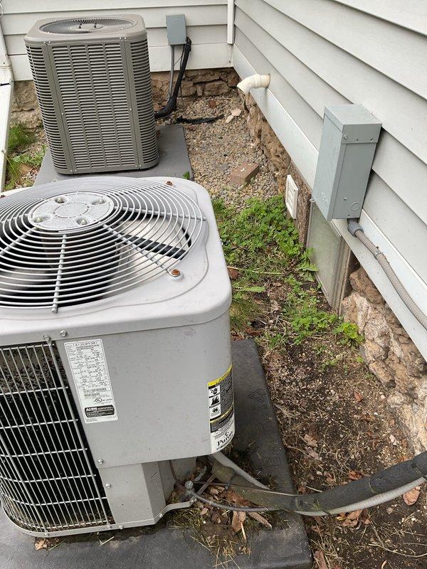 Responded to no cooling complaint on upper unit air conditioning system at duplex property. Upon arrival, diagnosed failed run capacitor preventing compressor operation. Replaced defective run capacitor with proper OEM replacement, restoring system functionality. Verified system operation and checked refrigerant pressures to confirm proper charge levels and ensure optimal cooling performance.