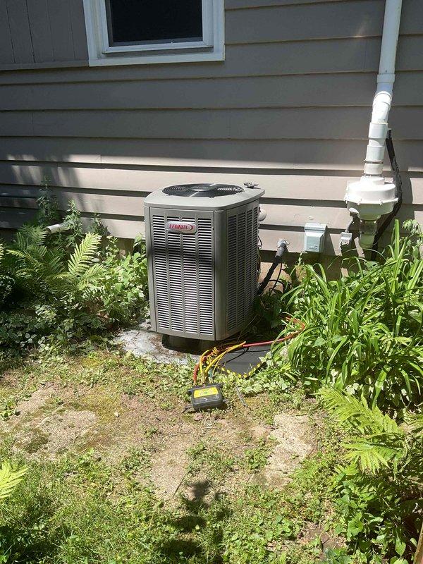 Completed prepaid cooling maintenance visit on Lennox residential air conditioning system. Performed comprehensive clean and check including condenser coil rinse, relay inspection, filter verification, and condensate drain line clearance. Measured and confirmed proper system operation with 15° temperature split across indoor coil and 10° subcooling at 80° ambient conditions, meeting manufacturer specifications.