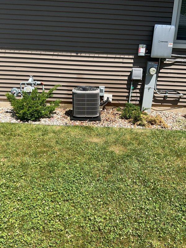 Performed seasonal clean and check service on residential air conditioning system. Inspected and tested capacitor and contactor, both found to be in good working condition. Refrigerant charge measured slightly low but within acceptable operating range; recommended monitoring and deferring refrigerant addition until system requires service.