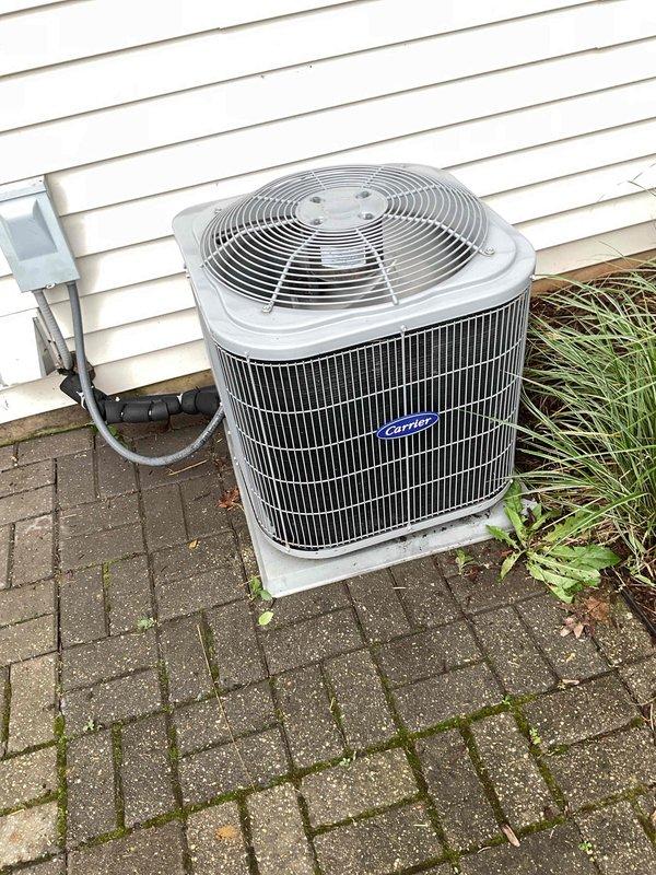 Completed comprehensive air conditioning tune-up on residential condenser unit. Performed thorough cleaning of condenser coils and exterior housing, verified all system specifications within manufacturer parameters, and confirmed proper operation. Unit tested and left in optimal working condition with no deficiencies noted.