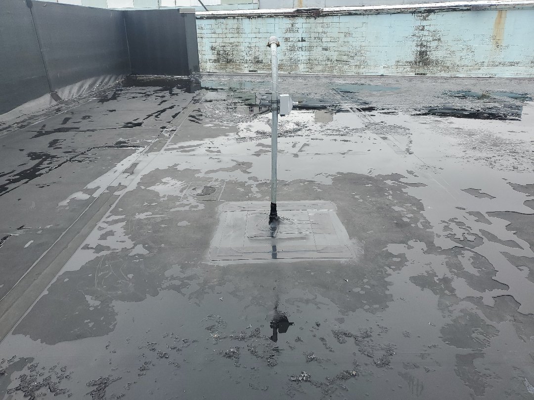 Boston, MA - Firestone epdm
flashed base and wrapped pipe Boston, MA - Firestone epdm
flashed base and wrapped pipe
