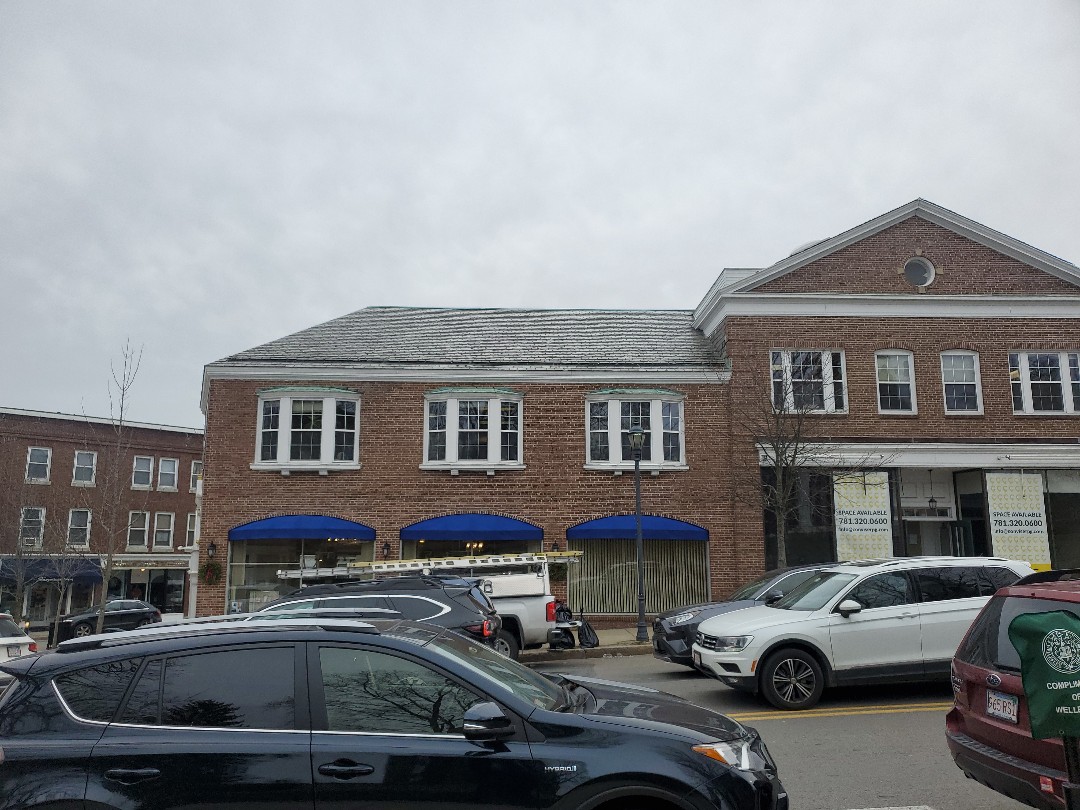 Wellesley, MA - slate shingle repaired damaged and missing slate tiles Wellesley, MA - slate shingle repaired damaged and missing slate tiles