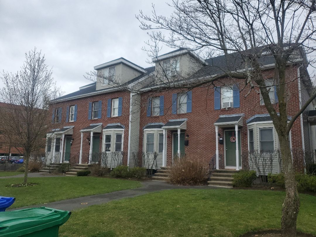 Newton, MA - Shingle job gaf timberland #charcoal Newton, MA - Shingle job gaf timberland #charcoal