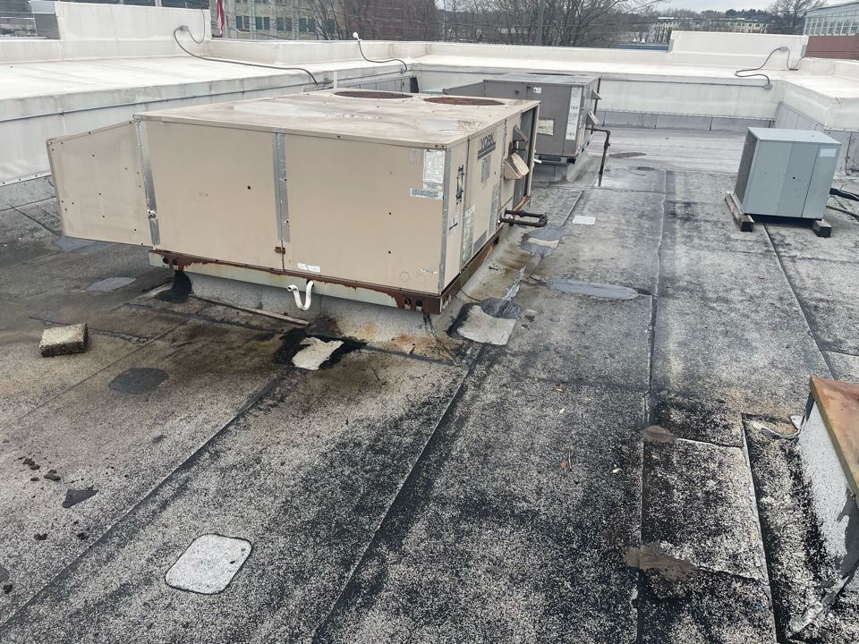 Wakefield, MA - Active leak on a modified roofing system. Found multiple seams pushing out water. Cleaned, dried, sealed with Karnak and 6” membrane Wakefield, MA - Active leak on a modified roofing system. Found multiple seams pushing out water. Cleaned, dried, sealed with Karnak and 6” membrane