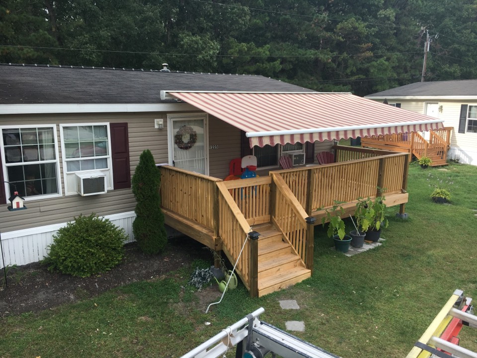 Egg Harbor Township, NJ - A brand new deck and retractable awning by MiamiSomers! Egg Harbor Township, NJ - A brand new deck and retractable awning by MiamiSomers!