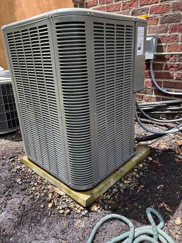 Completed air conditioning tune-up and inspection on Lennox condenser unit positioned on exterior concrete pad. Performed standard cleaning and system check, verified proper operation of all components, and inspected electrical connections and disconnect box. Advised customer of need for two 16x25x4 replacement filters and upcoming maintenance agreement renewal expiring in June.
