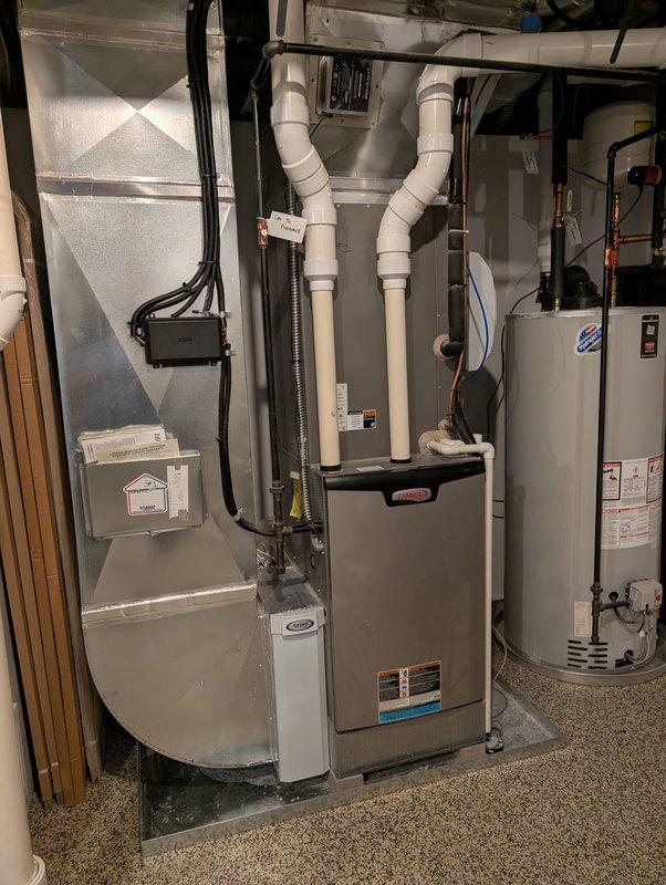 Responded to emergency service call for smart thermostat displaying error code 434 with "Service Urgent" message in dining room. Diagnosed and cleared thermostat fault, verified proper communication between thermostat and HVAC system, and confirmed cooling system operational with unit cycling normally to setpoint of 72 degrees.