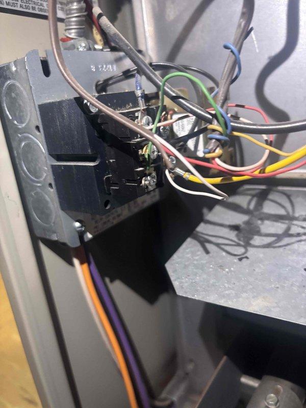 Performed comprehensive cleaning and inspection of residential air conditioning system. Verified all electrical connections, control components, and refrigerant lines were secure and functioning properly. System tested and confirmed operational, with customer enrolled in preventative maintenance agreement for ongoing service coverage.