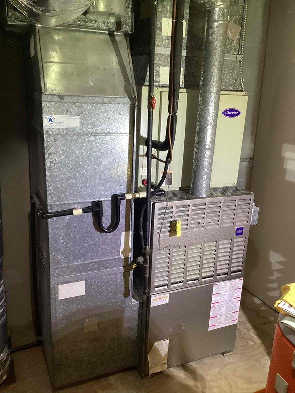 Responded to service call for commercial air conditioning system drain line issue. Upon inspection, located clogged condensate drain line causing water backup at air handler unit. Cleared blockage from drain line using appropriate tools and verified proper drainage flow. Tested system operation to confirm condensate removal functioning correctly and no further leaks present.