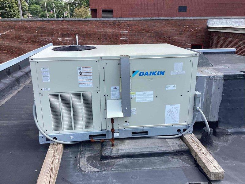 Completed scheduled commercial cooling maintenance on Daikin rooftop unit. Inspected RTU operation and components, replaced three KOCH brand pleated air filters in the air handling system, and verified proper airflow and system performance. All equipment operating within normal parameters at time of service.