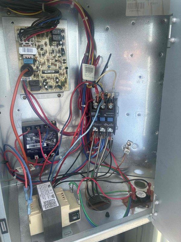 Completed fall preventative maintenance on commercial rooftop HVAC unit per contract agreement. Performed comprehensive inspection of electrical control panel, verifying proper operation of circuit board, contactors, relays, transformer, and capacitor. Checked all wire connections and component functionality. Inspected blower assembly and confirmed Multi-Pleat air filter condition. All components operating within normal parameters; unit left in proper working order.