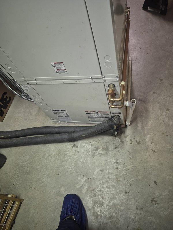 Completed scheduled maintenance on a 23-year-old geothermal cooling system located in the basement. Performed comprehensive inspection of the Guardian Elite unit, verified all electrical connections at the junction box, checked refrigerant lines and condensate drainage system, and confirmed proper operation of all components. Unit is due for service contract renewal and customer will receive reminder notification.