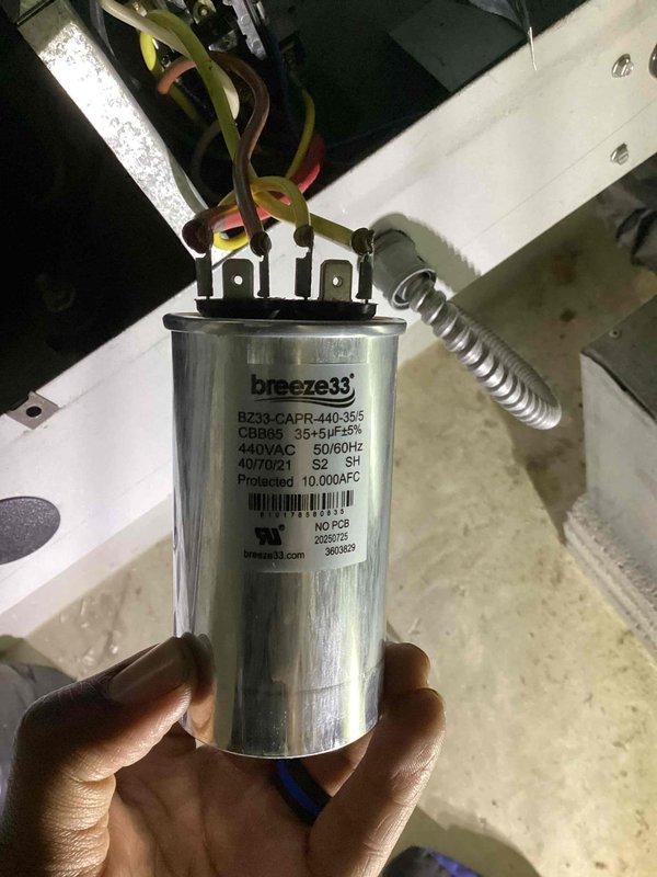 Completed fall maintenance on commercial HVAC air handler system. Performed comprehensive inspection of unit and components. Replaced dual-run capacitor (35+5 µF, 440VAC) showing signs of wear to ensure reliable compressor and fan motor operation. Inspected ductwork connections, plenum assembly, and condensate drain line for proper operation. Verified all electrical connections secure and system operating within normal parameters. Unit tested and returned to service.