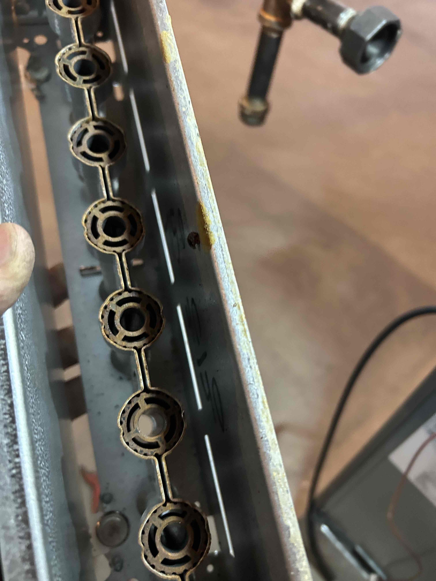 Performed central air conditioning and furnace inspection/maintenance.
Washed the EAC. Tested the humidifier functionality, replaced the water panel.
System works properly at this time.
Customer paid with check 148