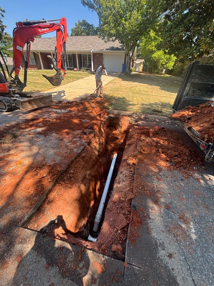 Prattville, AL - It’s a beautiful day to be digging!