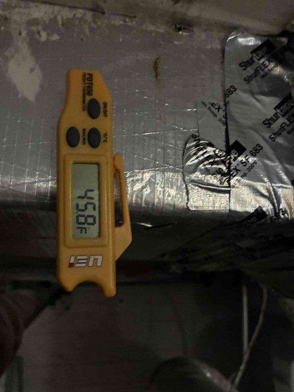 Responded to no cooling complaint on 2022 air conditioning system with suspected fan issue. Performed diagnostic evaluation of outdoor condenser unit and verified system operation, measuring supply air temperature at 45.8°F which indicates proper cooling performance. Completed routine maintenance service on Space Pak system to ensure continued efficient operation.
