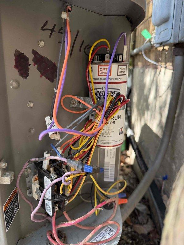 Completed comprehensive maintenance agreement service on air conditioning system and air handler. Performed general service inspection including examination of electrical control panel, capacitor, and all associated wiring connections. Inspected blower motor assembly within air handler unit, verifying proper operation and physical condition of motor and housing. All components found in normal working condition with no signs of damage or deterioration. System operating within manufacturer specifications.