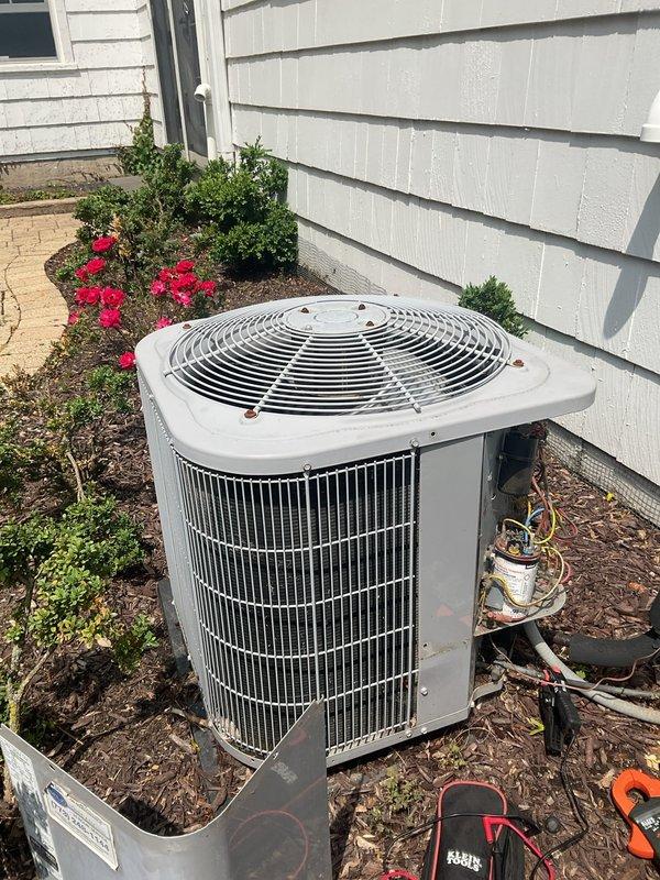 Responded to service call for newly installed AC unit not turning on. Upon arrival, performed electrical diagnostics using clamp meter at outdoor condenser unit. Measured current draw of 568 units and inspected line voltage wiring connections at service disconnect. Verified proper electrical supply to condenser, checked all wire terminations, and ensured unit received adequate power. System restored to operational status with compressor and condenser fan functioning properly.