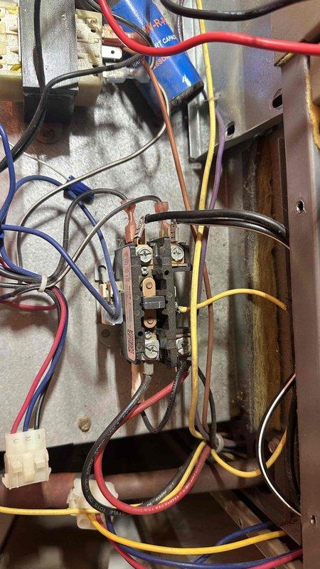 Returned to complete chemical coil cleaning from the interior side of the evaporator coil and performed comprehensive AC electrical package service. Inspected and tested all electrical components including the capacitor, contactor, and associated wiring connections, ensuring proper voltage and amperage readings throughout the system.