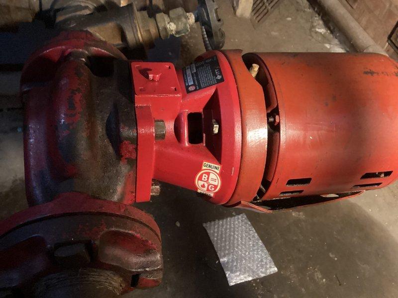 Performed annual maintenance on the natural gas-fired boiler system under the service agreement, inspecting the expansion tank, circulator pump assembly, and associated piping and fittings. Documented corrosion on the supply piping and worn paint on the circulator pump body and flange, and found the system components otherwise in serviceable operating condition.