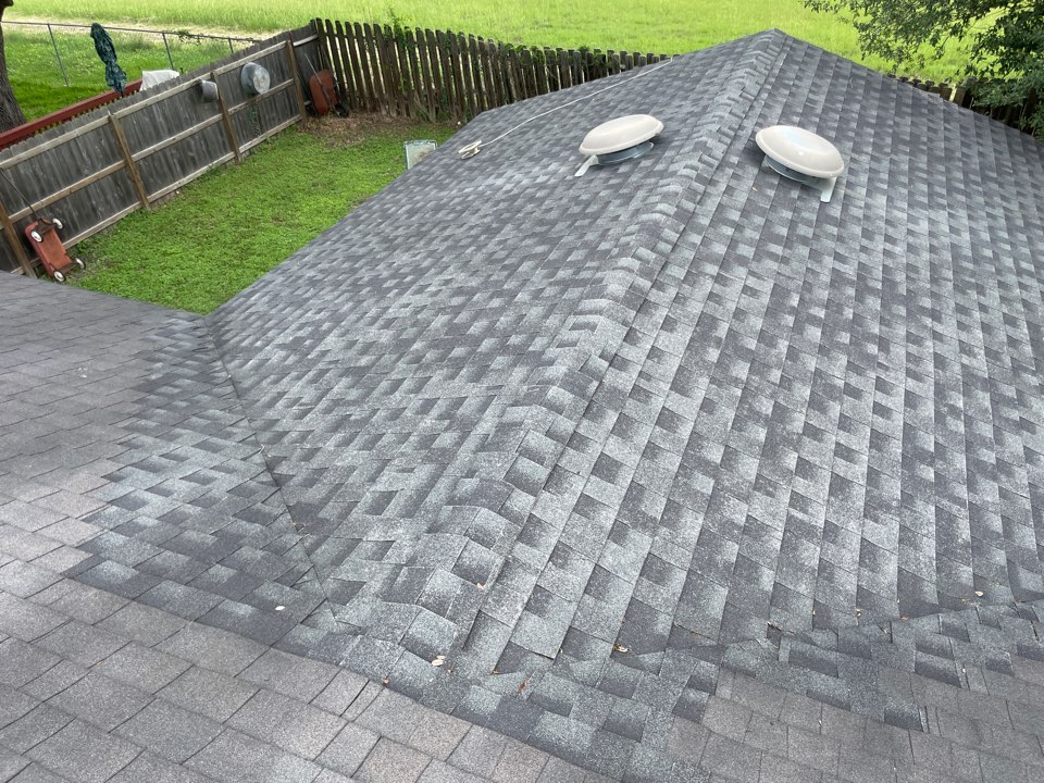 New Braunfels, TX - Shingle roof damage, free roof assessment, free roof estimate, free roof inspection, shingle roof wind damage New Braunfels, TX - Shingle roof damage, free roof assessment, free roof estimate, free roof inspection, shingle roof wind damage