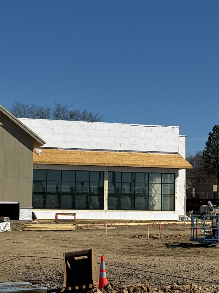 Fort Smith, AR - Glazing at Bass Pro