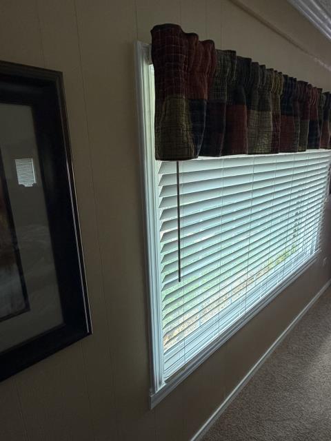 Ralls, TX - Window trim repair