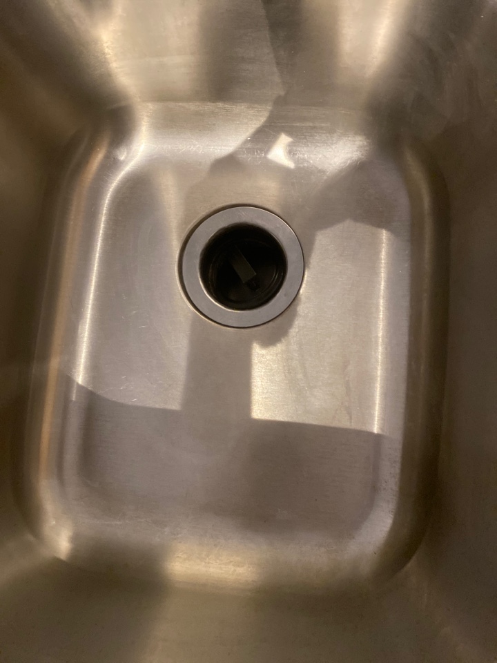 Clean sink Clean sink