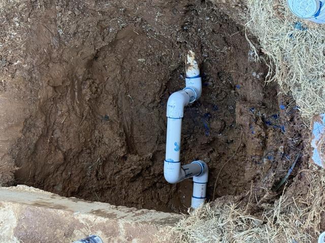 I expertly repaired a 1 1/2 inch water line, ensuring a precise and secure fix. The job was completed efficiently, restoring full functionality.