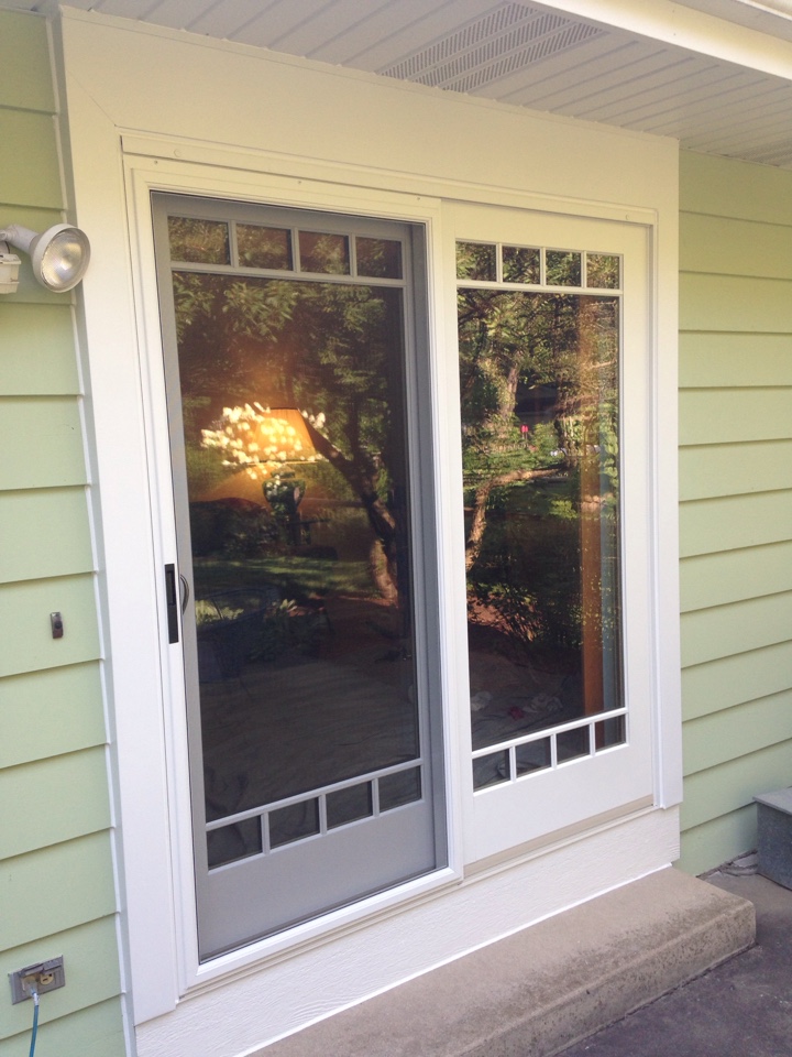 Naperville, IL - Marvin clad sliding door with Marvin horizontal shades Naperville, IL - Marvin clad sliding door with Marvin horizontal shades
