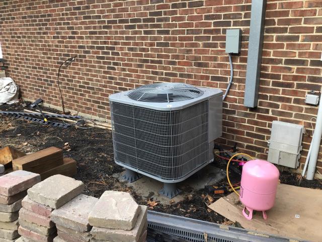 Dayton, OH - Performing a diagnostic check on a 2019 Five Star 14 SEER 4 Ton Heat Pump. Customer advised that the outdoor heat pump was making a loud noise when in heating mode and that it lasted for hours. Restarted the system, and the unit was not making that noise. Returning tomorrow to check the pressures again. Dayton, OH - Performing a diagnostic check on a 2019 Five Star 14 SEER 4 Ton Heat Pump. Customer advised that the outdoor heat pump was making a loud noise when in heating mode and that it lasted for hours. Restarted the system, and the unit was not making that noise. Returning tomorrow to check the pressures again.