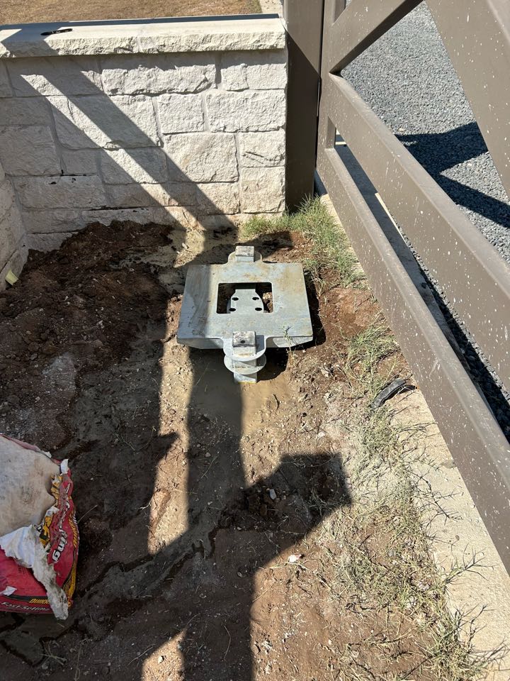 Installing a gate operator. Gotta set the concrete first/ gate motor tomorrow 😎