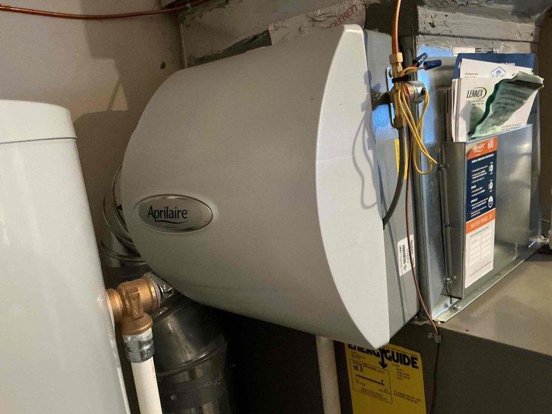 Performed routine maintenance on Lennox furnace system. Replaced air filter and conducted comprehensive inspection of the unit, including the connected Aprilaire whole-home humidifier. All components functioning properly with no major issues identified.