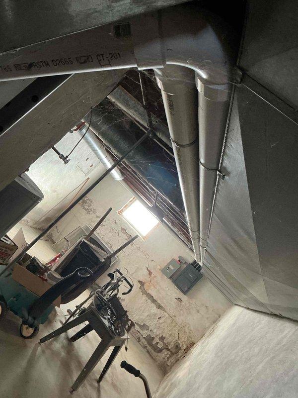 Performed routine maintenance on 4-year-old natural gas furnace. System appears to be operating within normal parameters with no issues detected. Visual inspection of mechanical room showed proper installation of ductwork and adequate clearance around equipment.