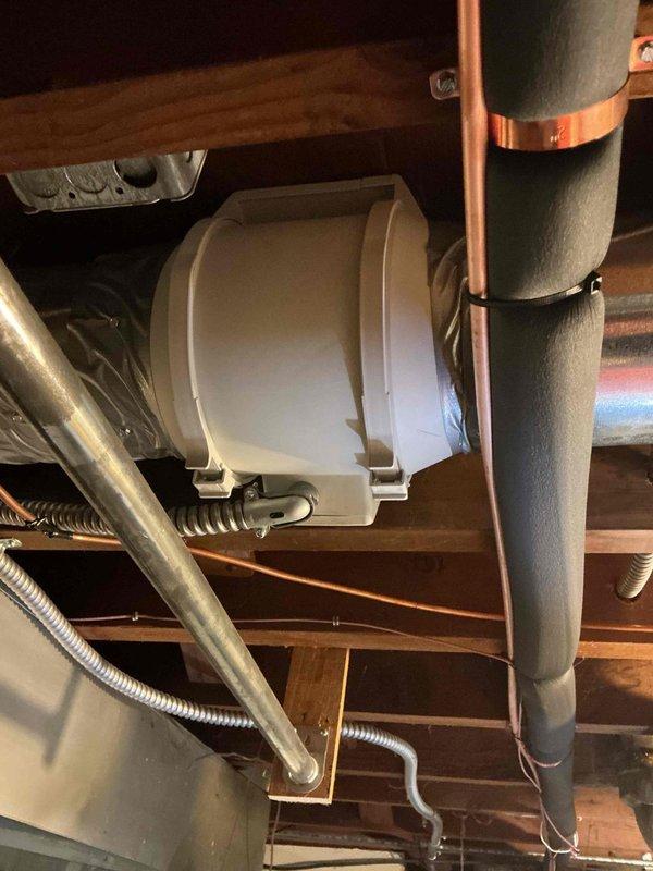 Performed annual tune-up on 22-year-old gas furnace. Conducted comprehensive combustion analysis with Testo 310 II analyzer, confirming system operating at 81.7% efficiency with acceptable CO levels (16 ppm). Inspected ventilation components and copper supply lines; all connections secure and functioning properly.