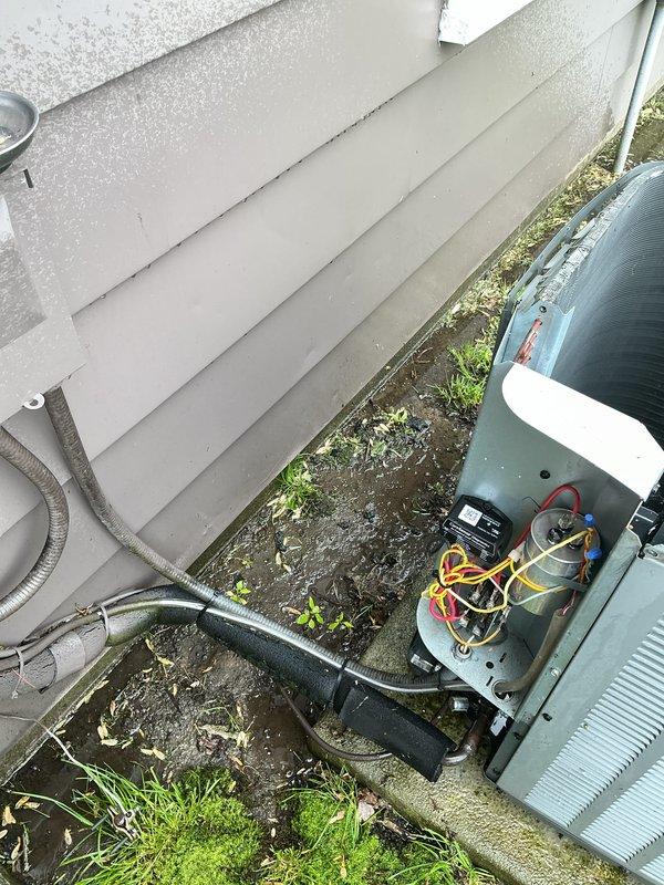 Completed routine maintenance on 9-year-old residential air conditioning system. Performed comprehensive inspection of outdoor condensing unit and indoor air handler components, verified proper electrical connections and refrigerant line integrity, cleaned condenser coils, checked drainage system operation, and confirmed all mechanical and electrical components operating within manufacturer specifications.