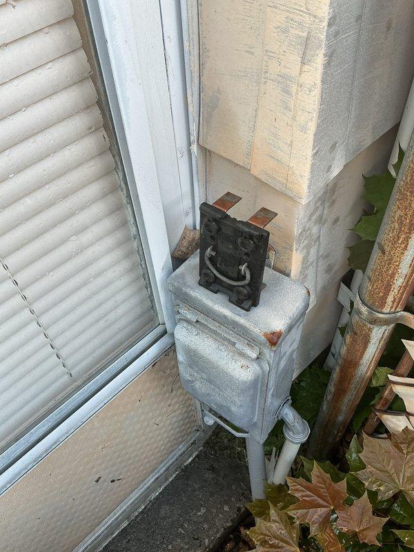 Completed routine air conditioning maintenance on outdoor condensing unit. Inspected electrical disconnect, refrigerant lines, and condenser coil. Unit operational with all components functioning within normal parameters at time of service.