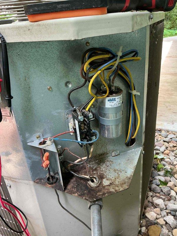 Completed preventive maintenance tune-up on 8-year-old residential air conditioning system. Inspected outdoor condensing unit, electrical components, and capacitor; verified proper operation of contactor and all electrical connections. System tested and running efficiently with no issues found.