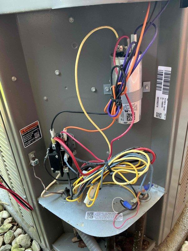 Completed comprehensive air conditioning tune-up and preventive maintenance on residential cooling system. Performed full system inspection of outdoor condenser unit, verified proper electrical connections and contactors within control panel, and renewed MVP maintenance agreement with technical support coverage for complete HVAC system.