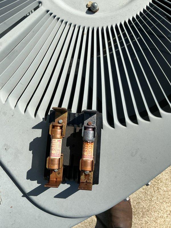 # HVAC Service - A/C Repair

Responded to service call for non-operational air conditioning system. Upon inspection, discovered severed low-voltage control wire at outdoor condenser unit, consistent with landscape maintenance damage. Located damaged red wire conductor near ground level outside unit. Stripped and reconnected wire, restored electrical continuity to thermostat circuit. Tested system operation and verified proper cooling function. Unit returned to normal operation.