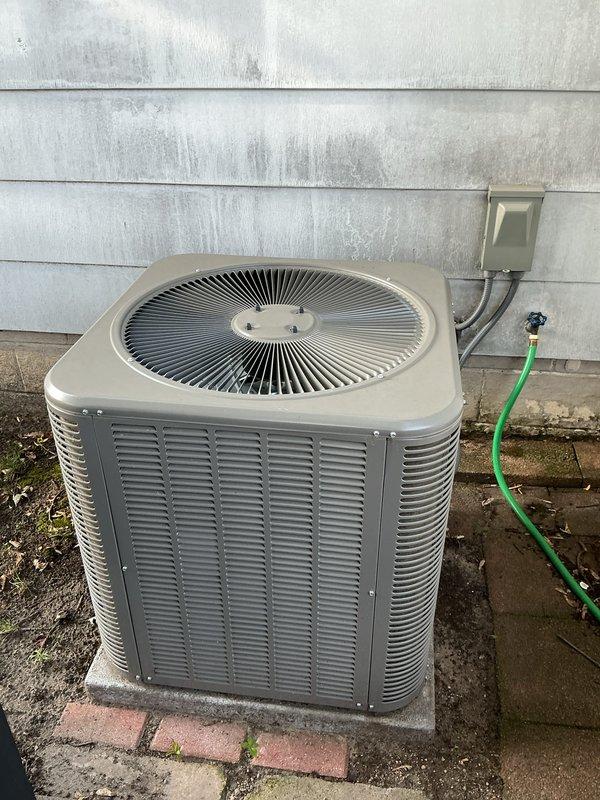 Completed annual air conditioning maintenance on a one-year-old system. Performed standard tune-up procedures including inspection of outdoor condenser unit, verification of electrical connections, and assessment of overall system operation. Investigated reported carbon monoxide detector issue and determined it was related to low battery rather than a system malfunction.