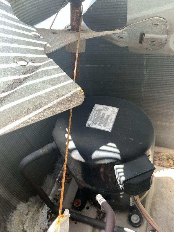 Responded to service call for central air conditioning unit not cooling properly. Upon inspection, diagnosed and repaired the malfunctioning condensing unit, addressing issues affecting system performance. Unit tested and confirmed operational with proper cooling capacity restored.