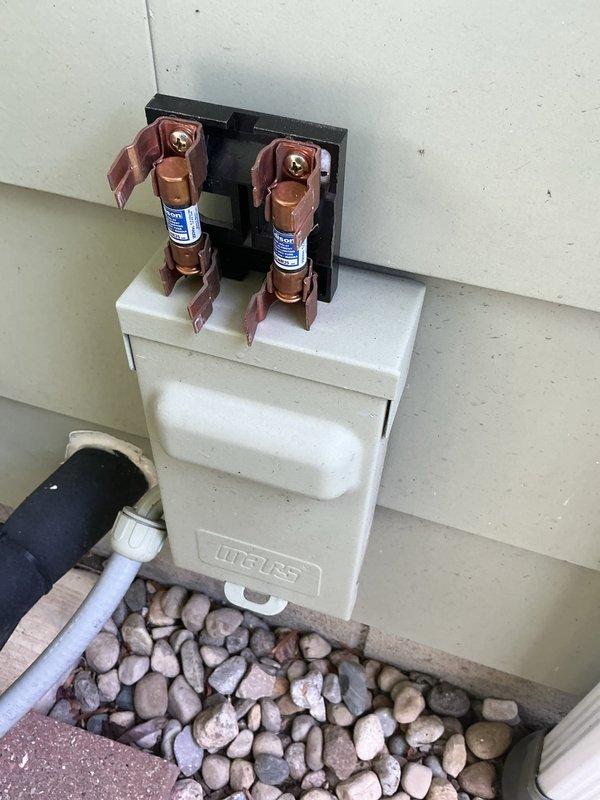 Completed routine maintenance on a 3-year-old air conditioning system. Inspected and tested electrical components including disconnect box with fuses, verified amperage readings using clamp meter, checked all electrical connections and wiring. System operating within normal parameters upon completion of preventive maintenance service.