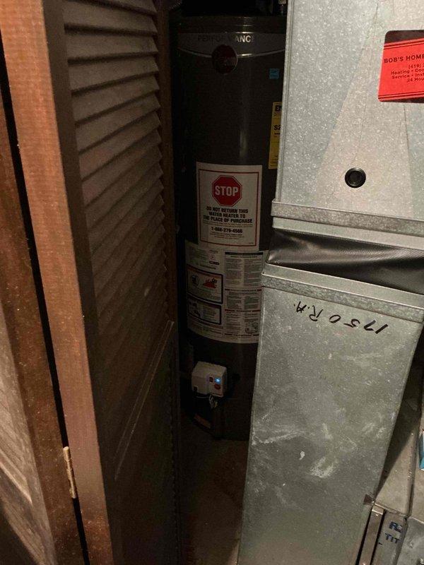 Completed routine maintenance tune-up on a 10-year-old residential HVAC system. Performed comprehensive inspection of furnace, humidifier, and associated components including ductwork, electrical connections, and copper refrigerant lines. All equipment found operating within normal parameters with no immediate service needs identified.