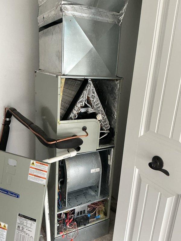 Completed comprehensive heating maintenance on 2018 American Standard heat pump and furnace system. Performed thorough inspection of all components including furnace cabinet, blower motor assembly, evaporator coil, refrigerant lines, and ductwork connections. All equipment found operating within manufacturer specifications with no deficiencies noted at time of service.