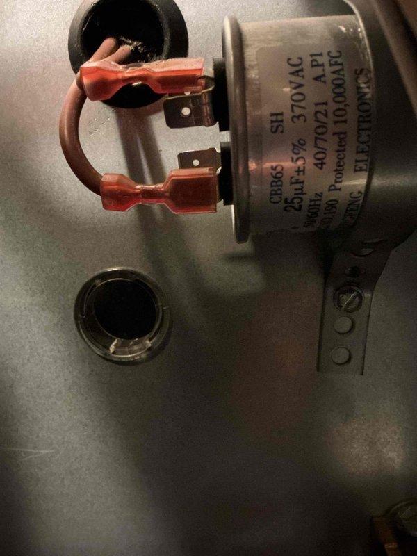Completed annual heating system maintenance and tune-up on 8-year-old residential furnace unit. Performed comprehensive inspection of all components including electrical connections, capacitor (370VAC rated), blower assembly, and gas line connections with shutoff valve. All systems tested and operating within manufacturer specifications.
