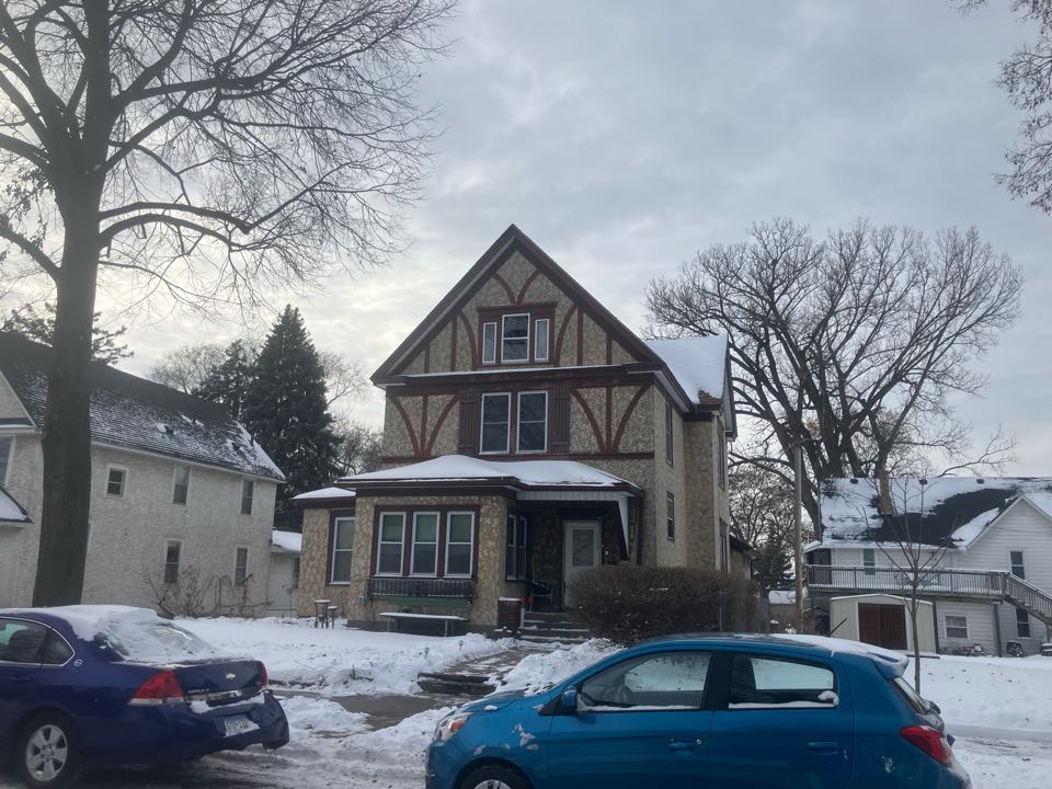 Giving a proposal to repair the chimney 