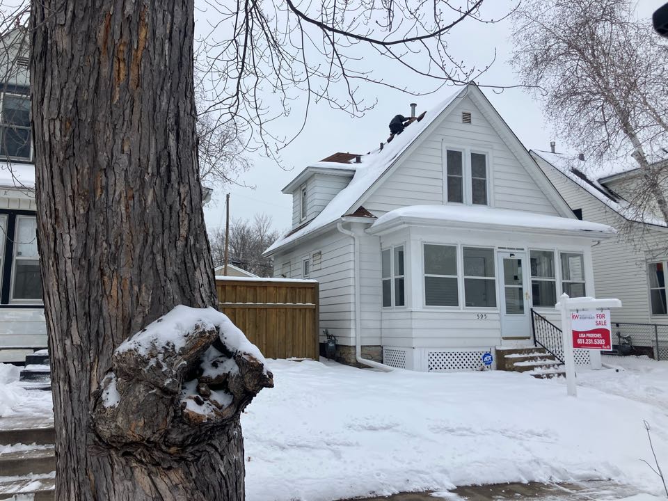 Installing a new cap