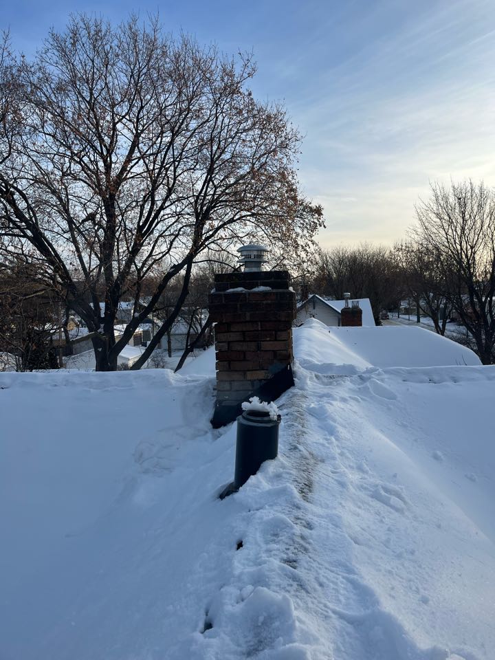 Saint Paul, MN - New cap and top plate 